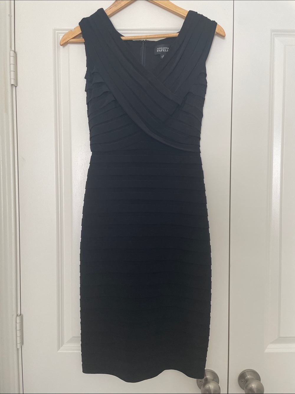 Adrianna Papell Black Sleeveless V-Neck Bandage Midi Cocktail Dress 4